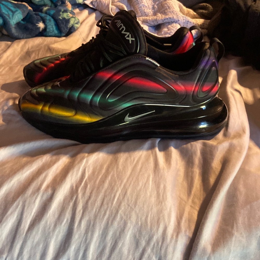 Nike air max 720 color streak